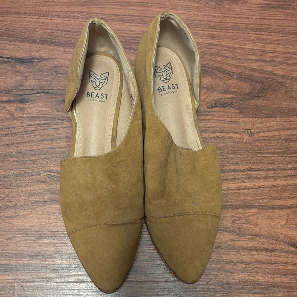 BEAST FASHION Camel Slip-On Flats